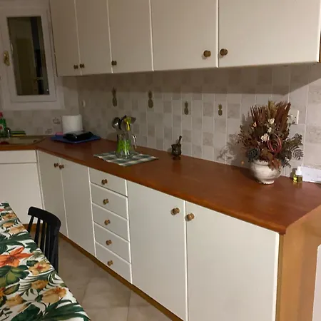 Marietta's House * Эрмуполис